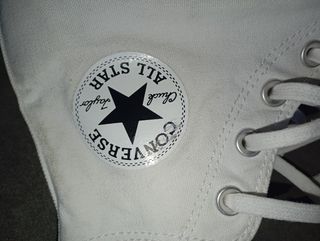 Converse Chuck Taylor blancas
