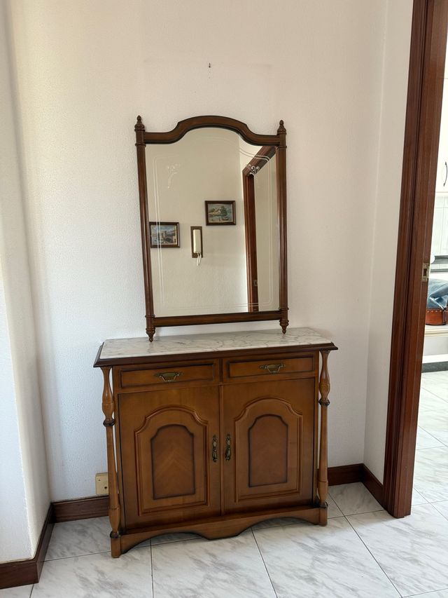 Mueble recibidor madera-mármol