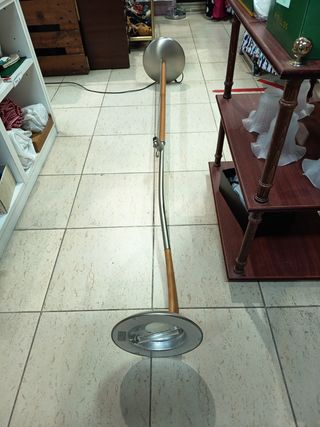 Lámpara de pie moderna - marrón y plata