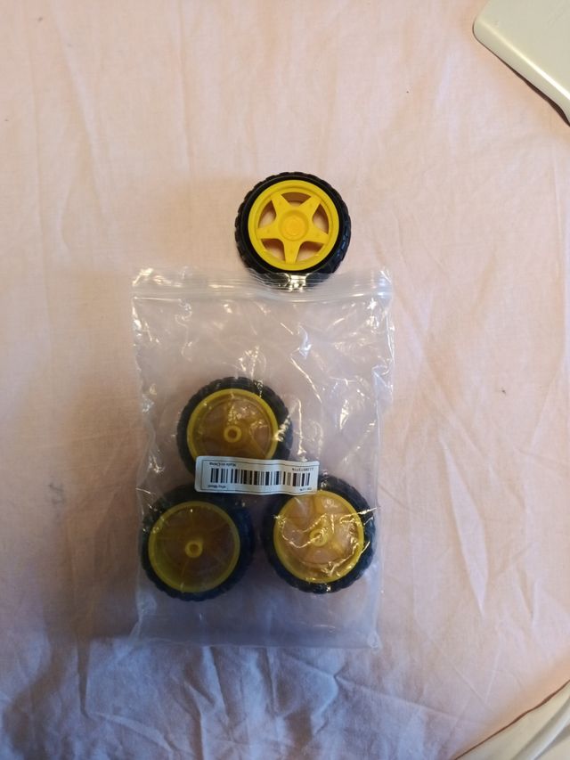 4 Ruedas coche Arduino
