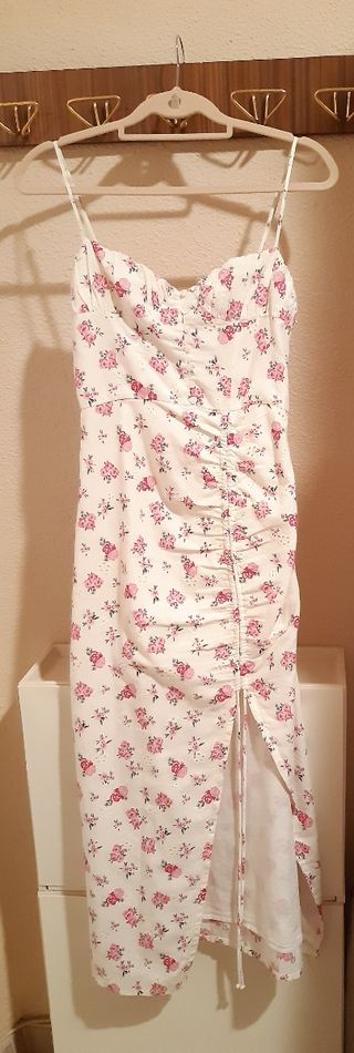Vestido floral ZARA