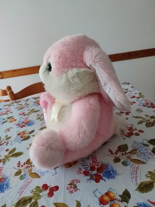 Coniglio Peluche Rosa all'incirca 36cm