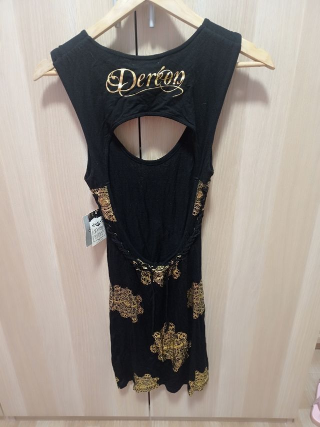 Vestido Dereon negro y dorado