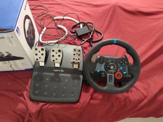 Logitech G29 Driving Force Racing Wheel PS4/PC