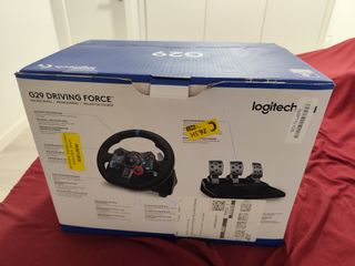 Logitech G29 Driving Force Racing Wheel PS4/PC