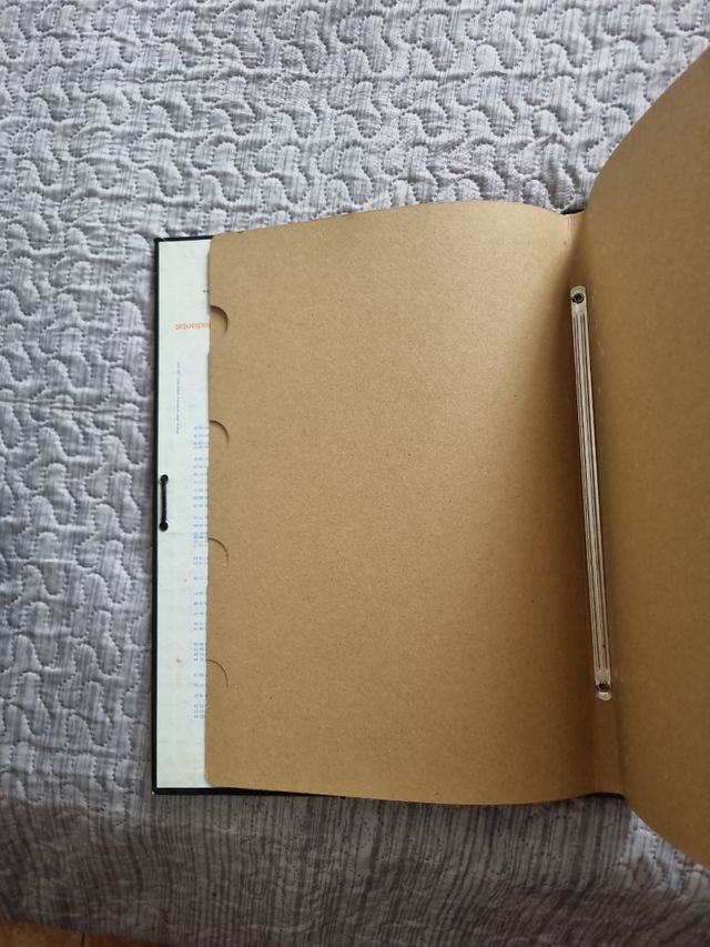 Carpeta Univ. Politécnica de Cataluña