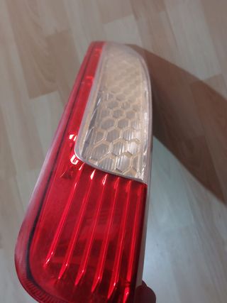 Faro trasero Ford Focus