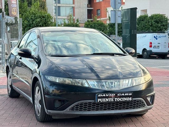 Honda Civic 5 puertas 
