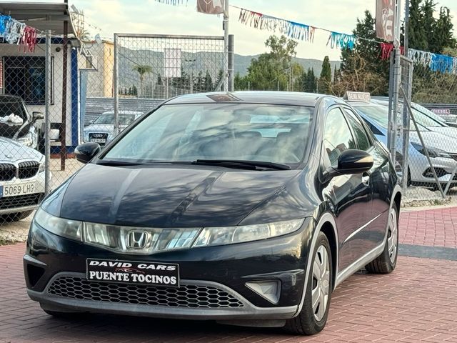 Honda Civic 5 puertas 