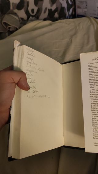 Amanecer Con Hormigas en la Boca