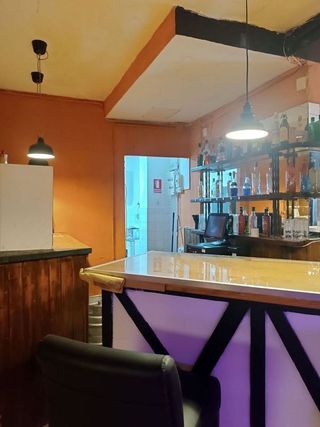 Local comercial en venta en Playa de los Boliches en Fuengirola