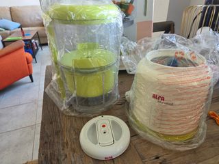 Alfa Babycare Robot 7950 - Triturador