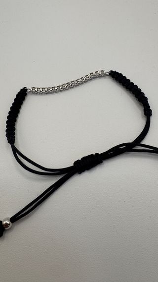 Pulsera macramé y oro 18k diamantes champagne