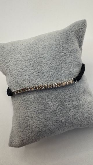 Pulsera macramé y oro 18k diamantes champagne