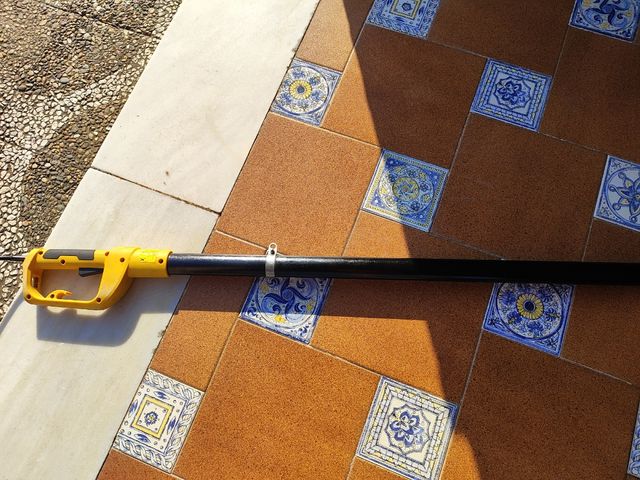 Motosierra Garland - Pértiga con manual y aceite 
