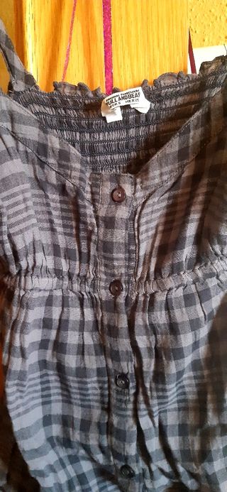 Blusa cuadros Pull&Bear. S.