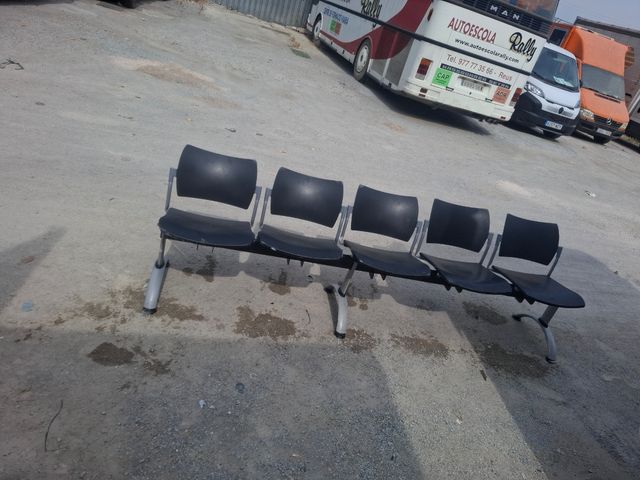 5 Asientos Sala Espera - Metal/Plástico