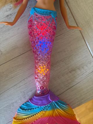 Barbie Sirena luz - Original, de Mattel
