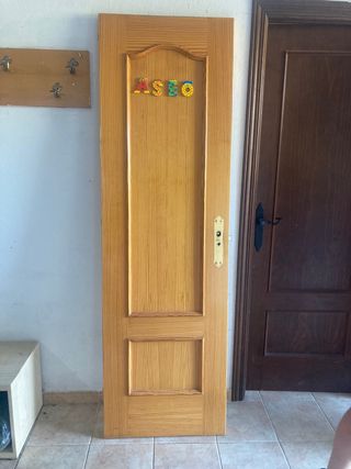 7 Puertas madera + jambas