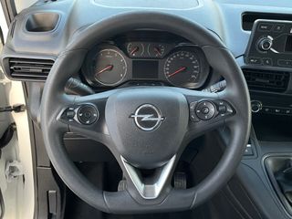 (3 plazas) Opel Combo 2021