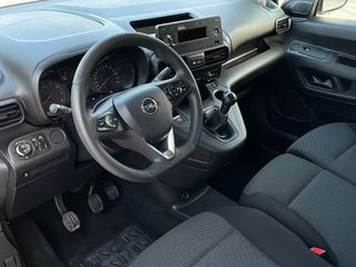 (3 plazas) Opel Combo 2021