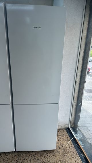 Nevera siemens NoFrost Blanca