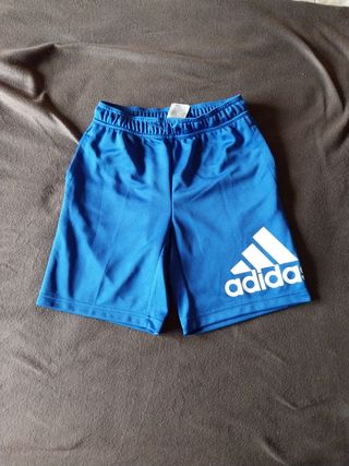 Shorts Adidas niño - Azul
Talla M 152