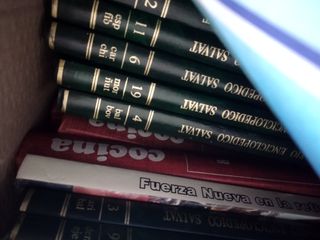 Todo 4€
Enciclopedia aviacion diccionario y Cocina