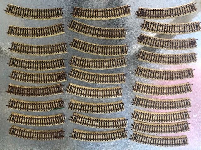 Tren Electrotren: Vías y vagones