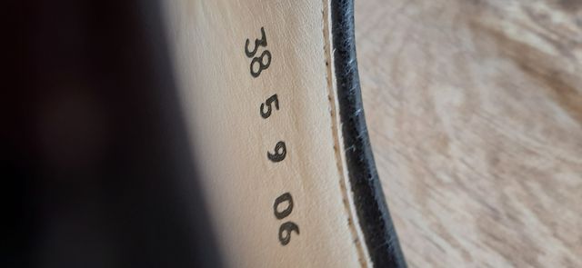 Zapatos Ituzzi negros