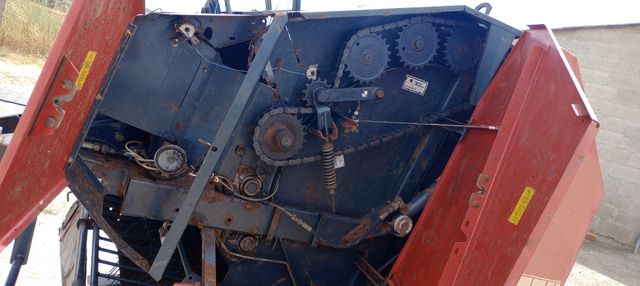 Vicon RF 112 - Empacadora