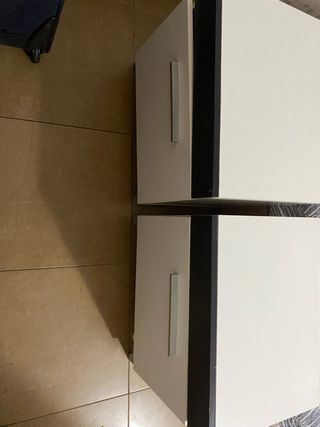 Mesitas de noche - blanco y negro