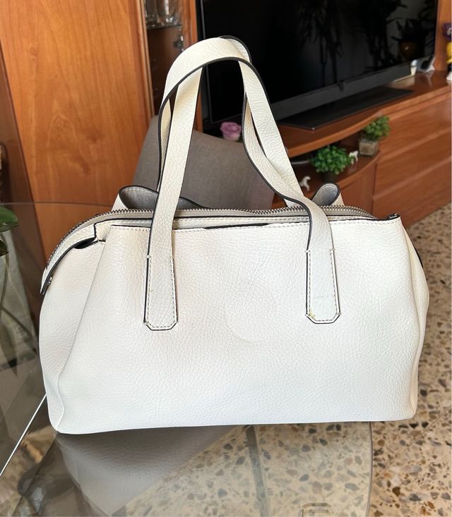 Bolso Guess blanco - 1981