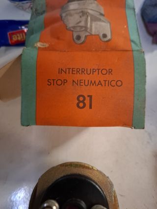 PEGASO COMET  interruptor neumático luz freno
