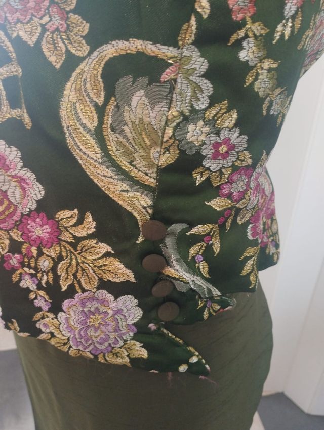 Traje verde - Talla M