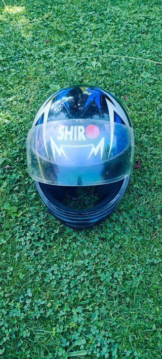 Casco Shiro: Azul y Plata