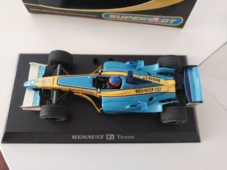 Scalextric Renault F1 Team
