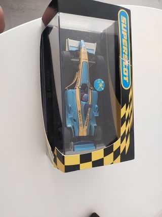 Scalextric Renault F1 Team