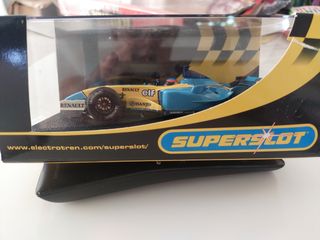 Scalextric Renault F1 Team