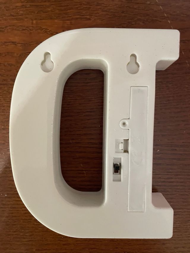 Luz LED letras D e & pilas