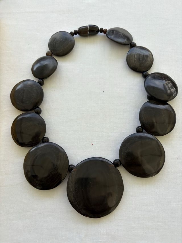 Collar madera 2 estilos