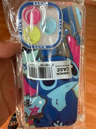 FUNDA iPhone 16 Pro Stitch (NUEVA)