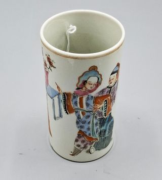 Porta pinceles en porcelana china pintado a mano