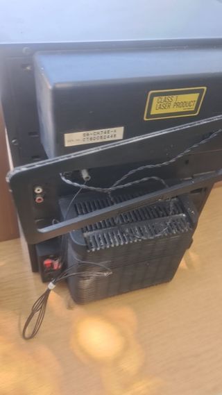 Equipo música Panasonic con altavoces