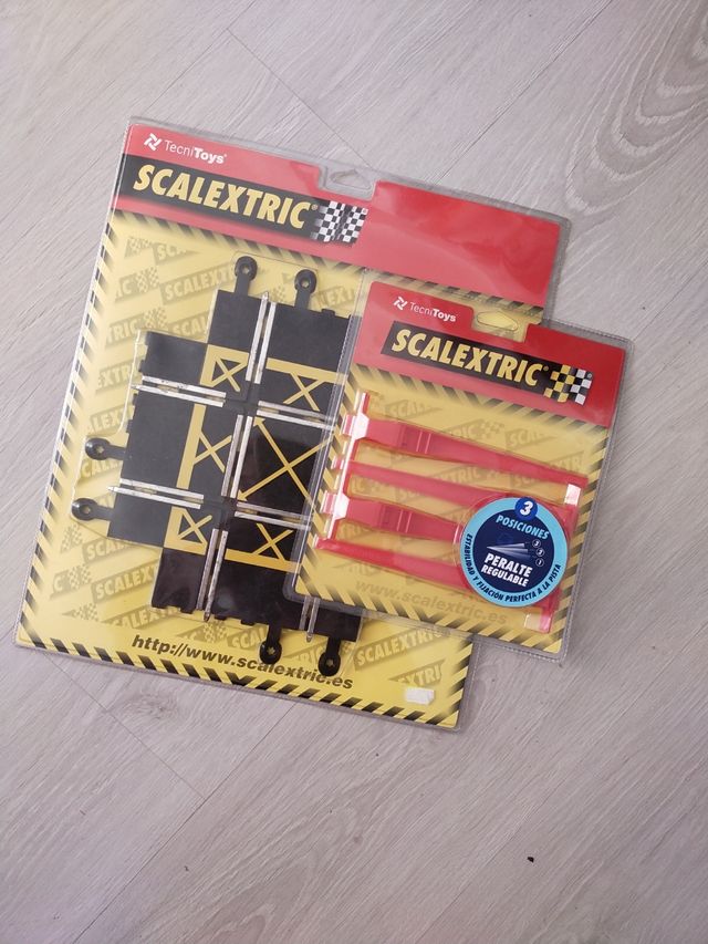 Scalextric: Cruce + 3 Pedal