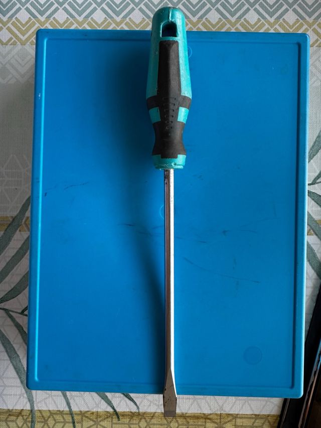 Destornillador plano grande