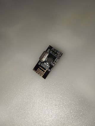 Módulo inalámbrico NRF24L01