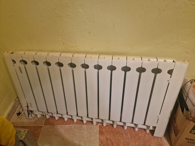 Radiador eléctrico blanco
