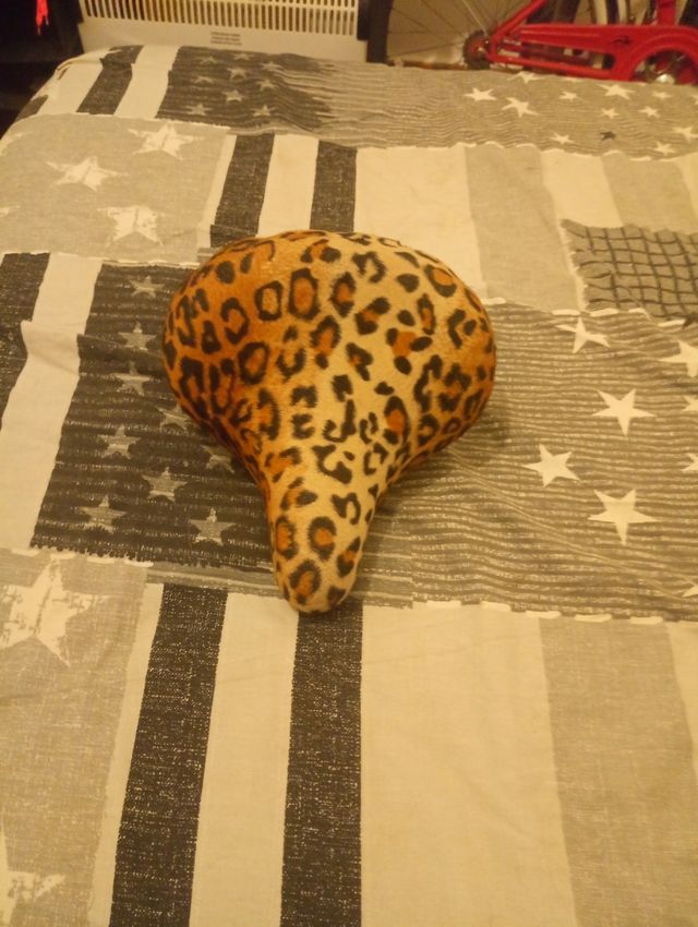 Sillín bici leopardo