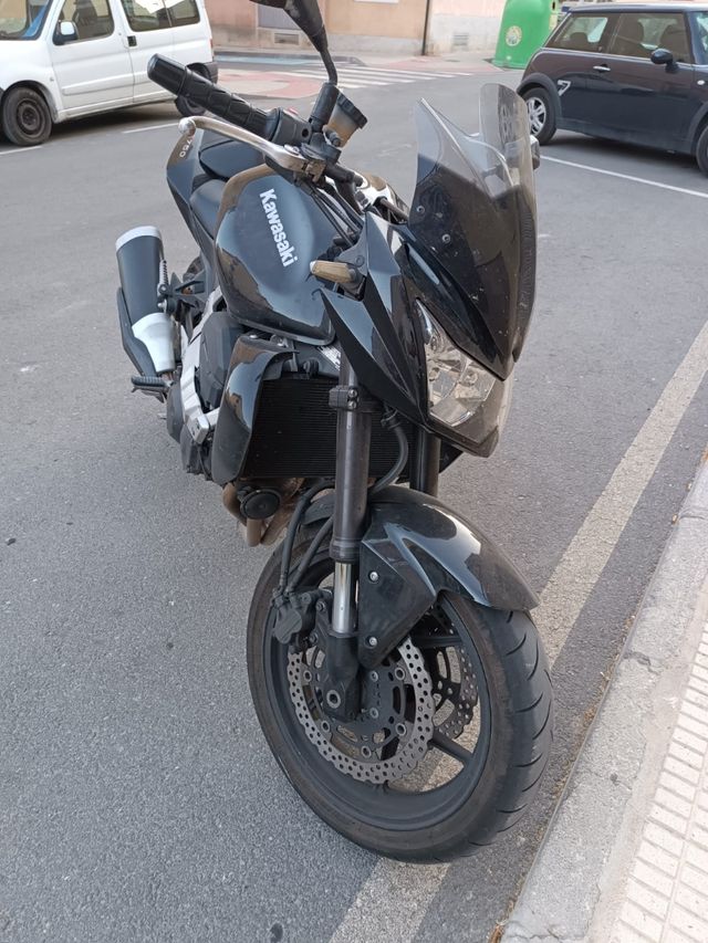 Kawasaki Z 750 - Moto